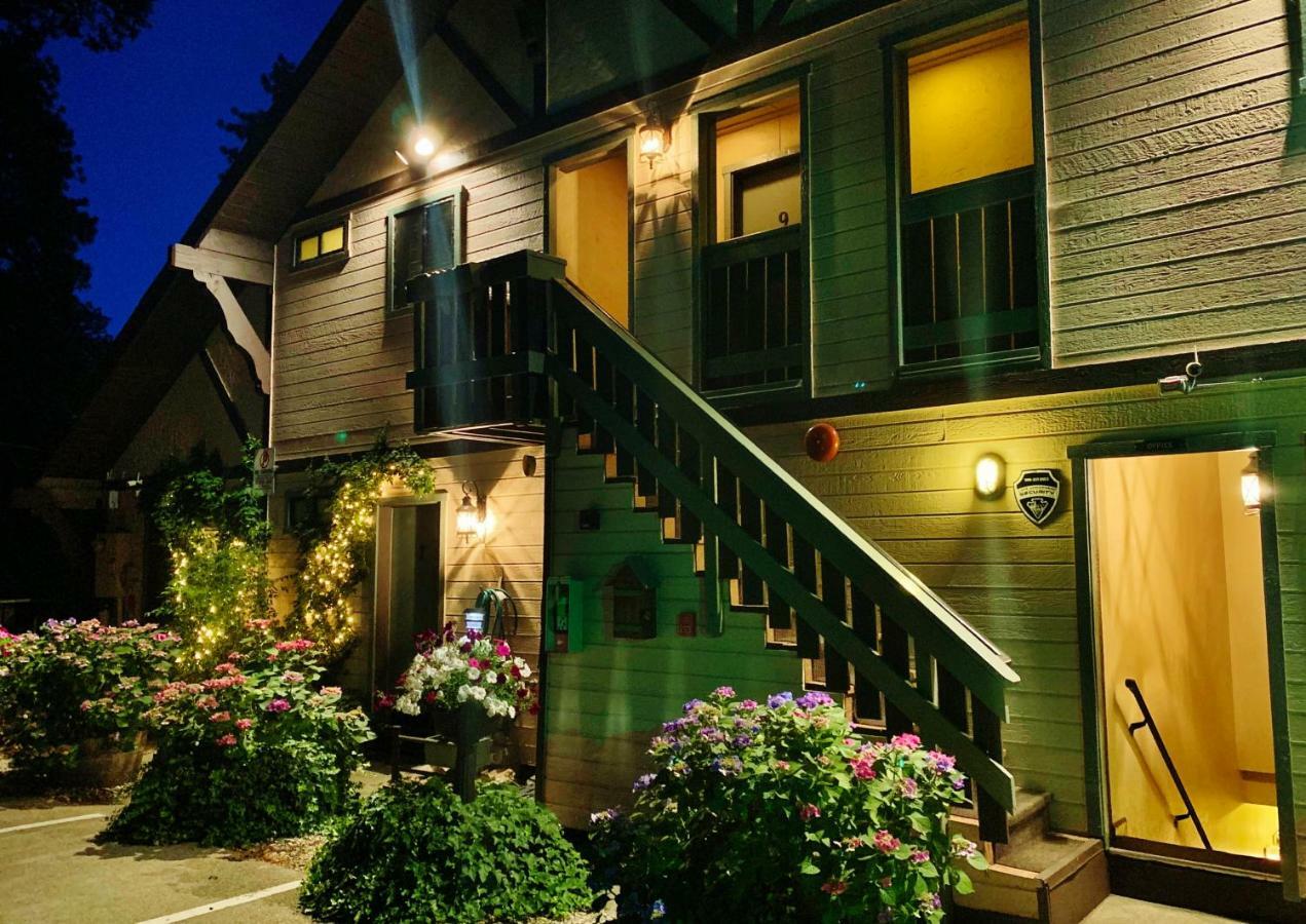 The North Shore Inn Crestline Экстерьер фото