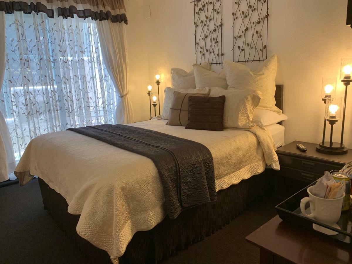 The North Shore Inn Crestline Экстерьер фото