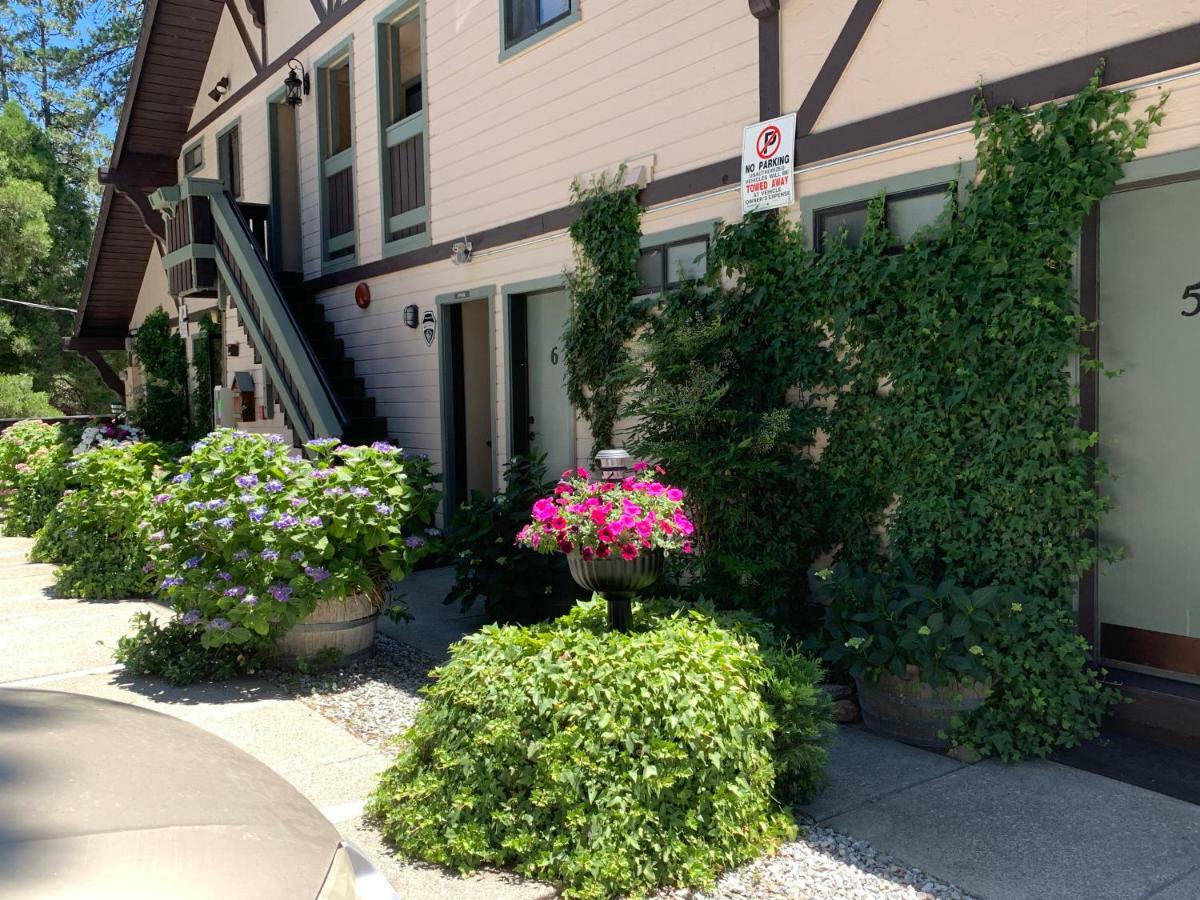 The North Shore Inn Crestline Экстерьер фото